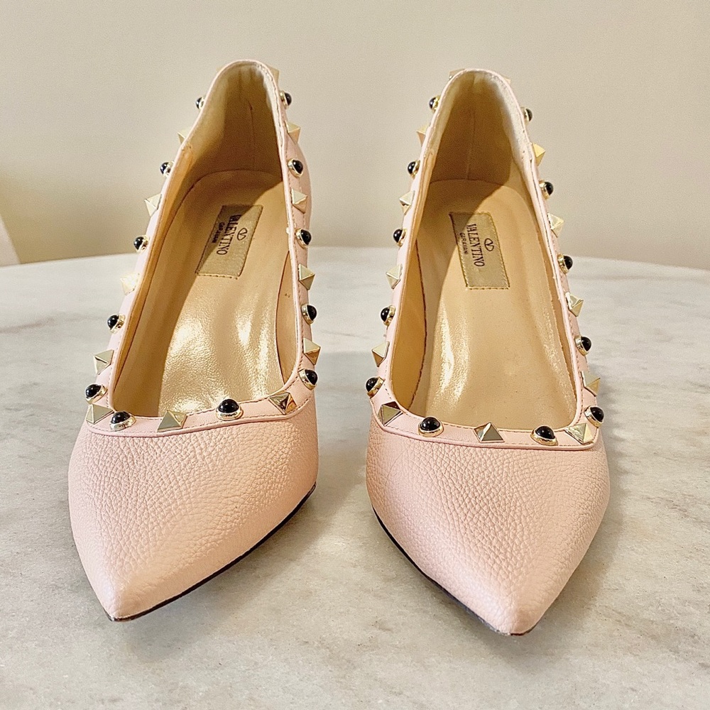 Vintage Valentino Garavani Rockstud Rolling Pump